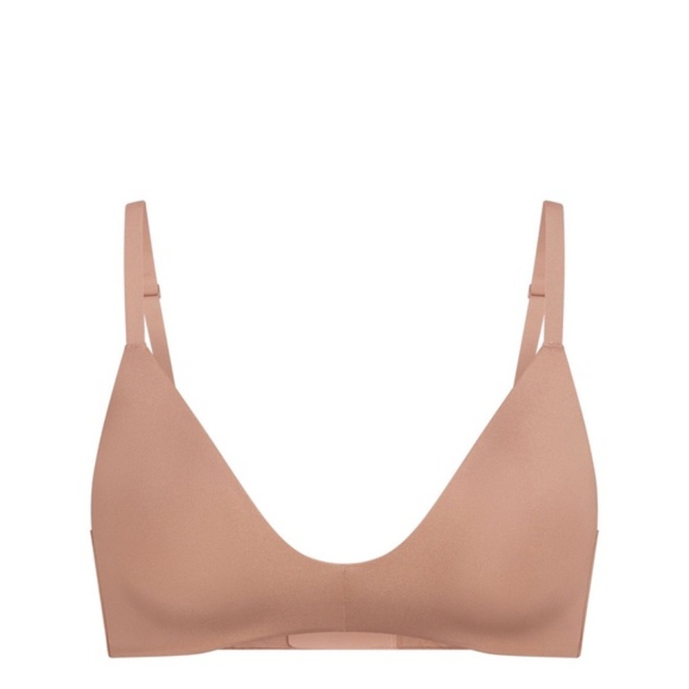 SKIMS SIENNA Wireless Form T-Shirt Bra - Size 32D - Picture 1 of 5